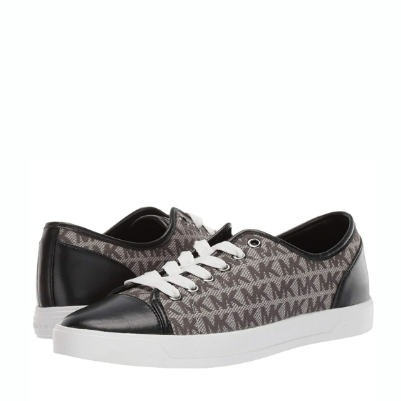 🆕 MICHAEL KORS Women's MK Logo City Sneakers Shoes Laceup Size 8 Color Graphite - Picture 1 of 8